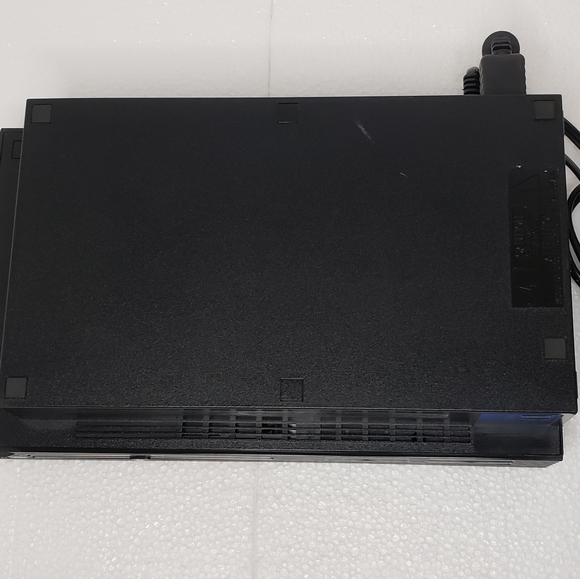 Playstation 2 + Game  Stret Fighter 3 - Picture 5 of 8